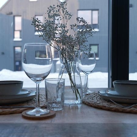 Modern Apartment In Henningsvaer Exterior photo