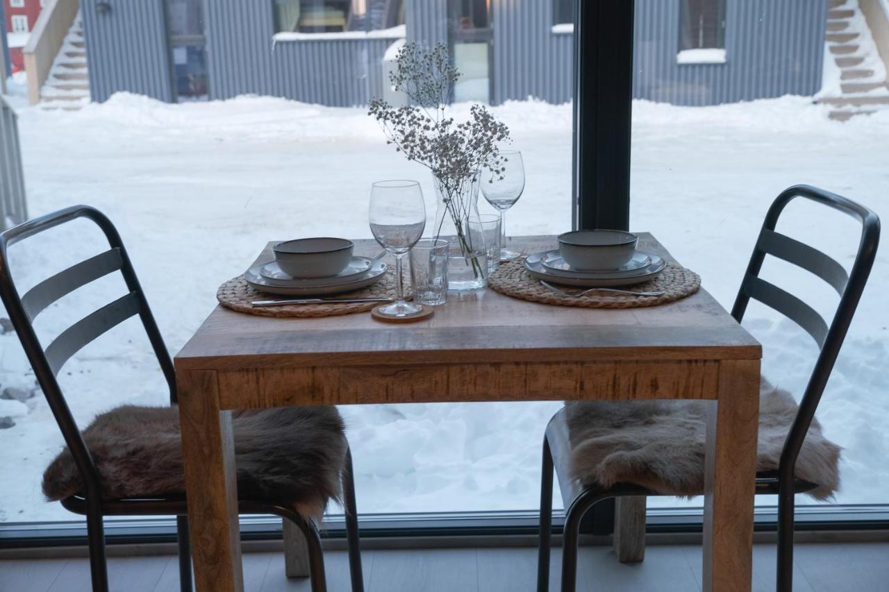 Modern Apartment In Henningsvaer Exterior photo